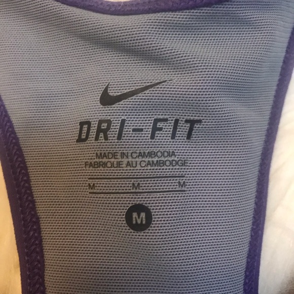 😇Women’s Nike DRI-FIT-TOP - Picture 5 of 6